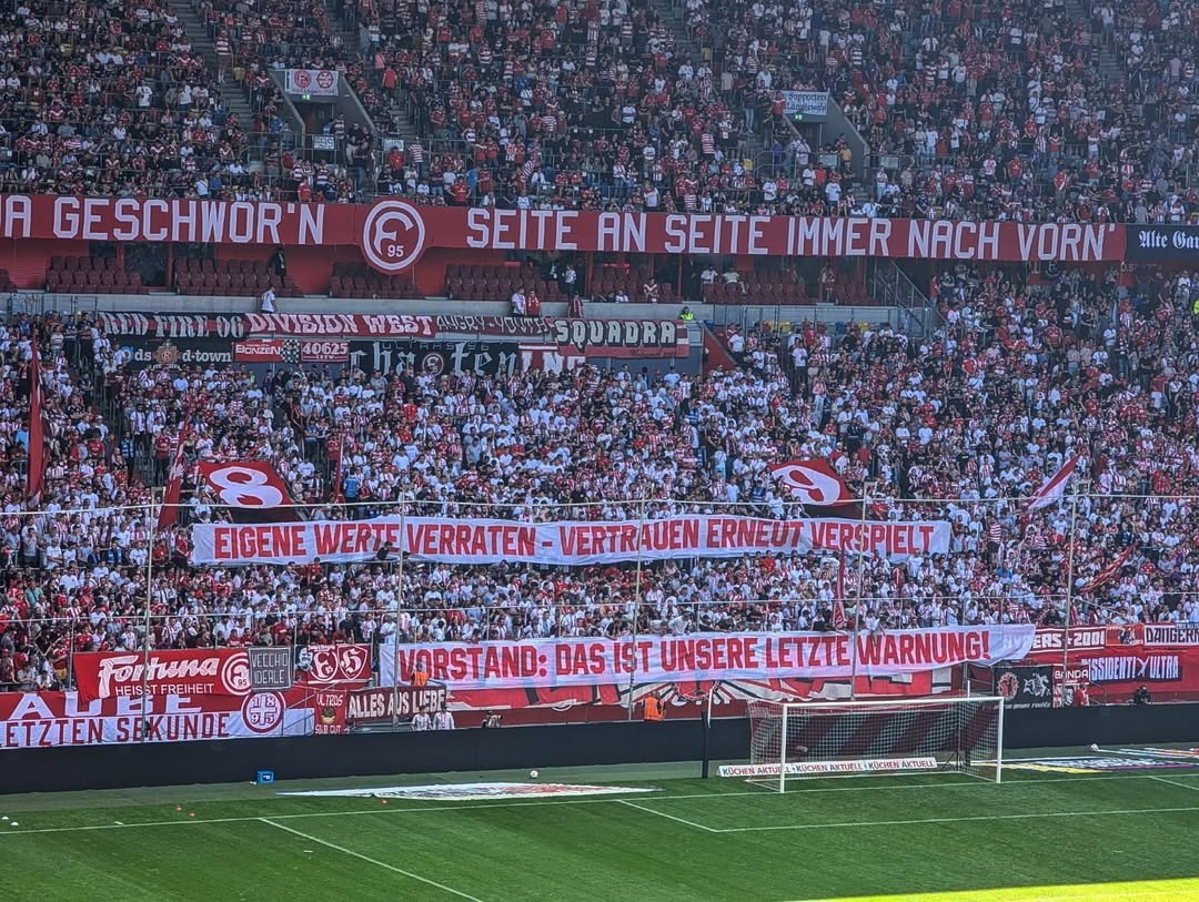 Fortuna Düsseldorf – Hannover 96 0-2 (7)