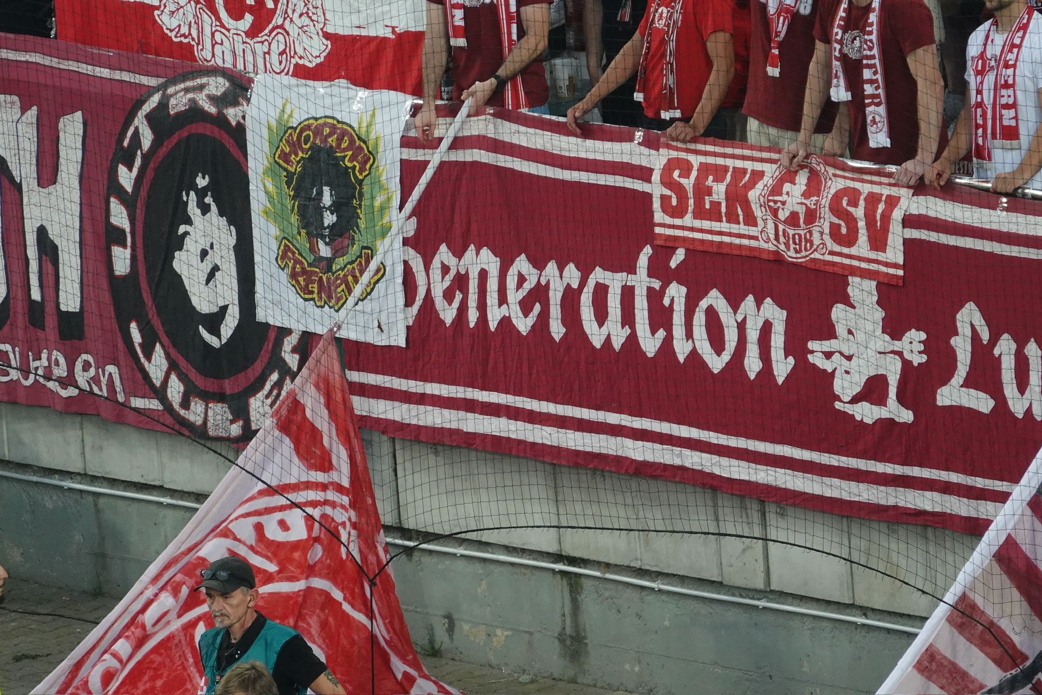 1. FC Kaiserslautern – FC Schalke 04 1-0 (8)