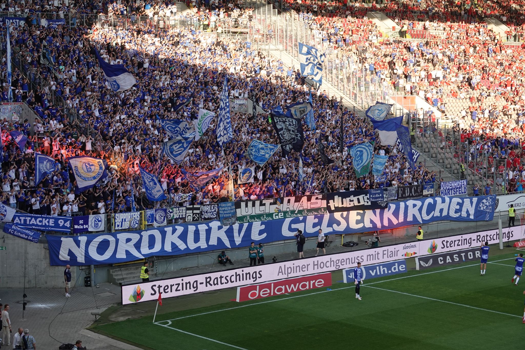 1. FC Kaiserslautern – FC Schalke 04 1-0 (3)