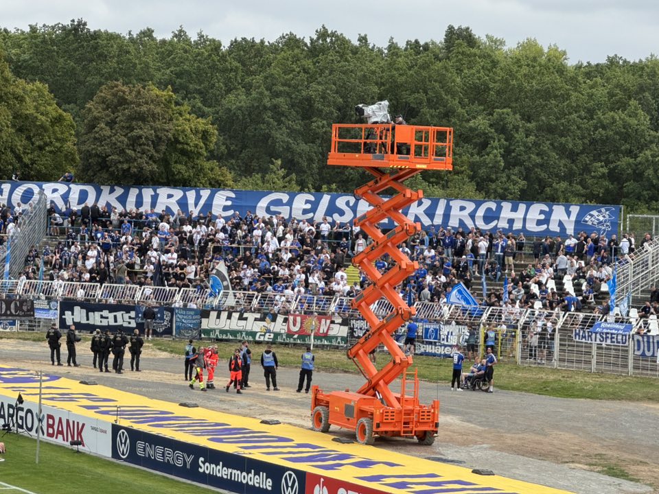1. FC Lokmotive Leipzig – FC Schalke 04 0-1 n.V. (1)
