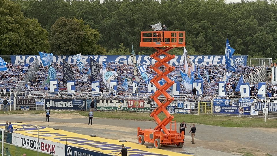 1. FC Lokmotive Leipzig – FC Schalke 04 0-1 n.V. (6)