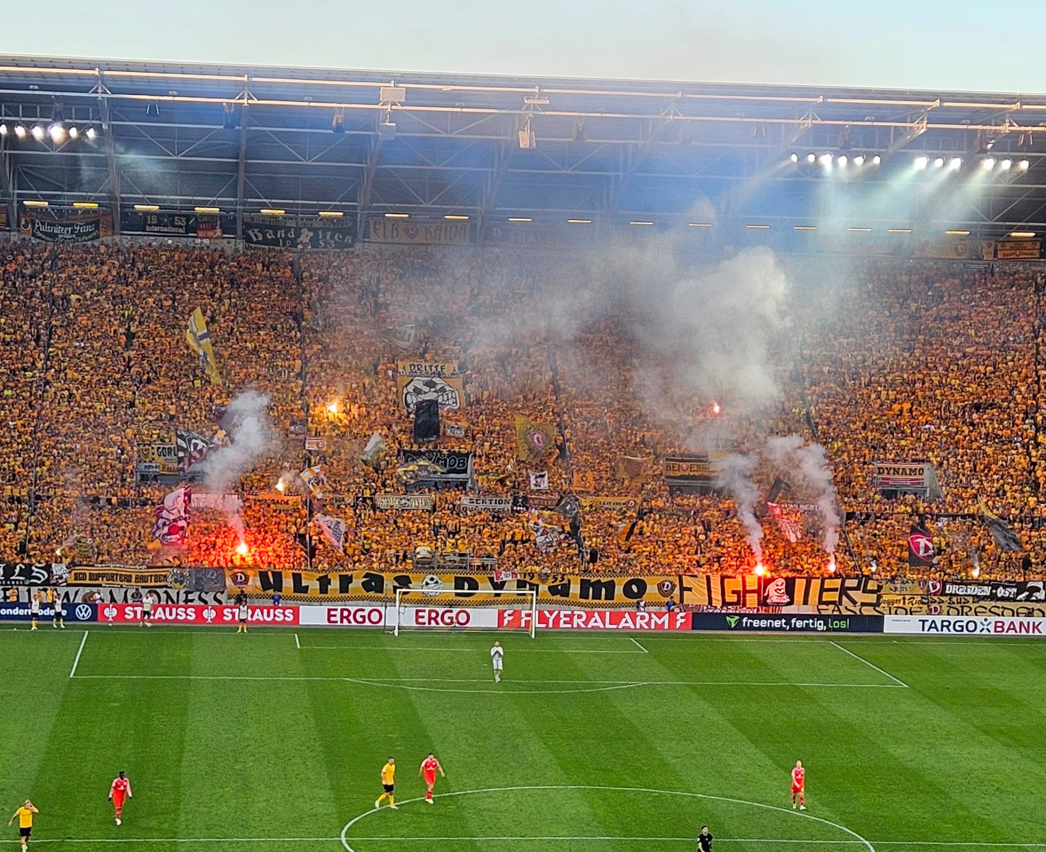 SG Dynamo Dresden – 1. FSV Mainz 05 0-1 (10)
