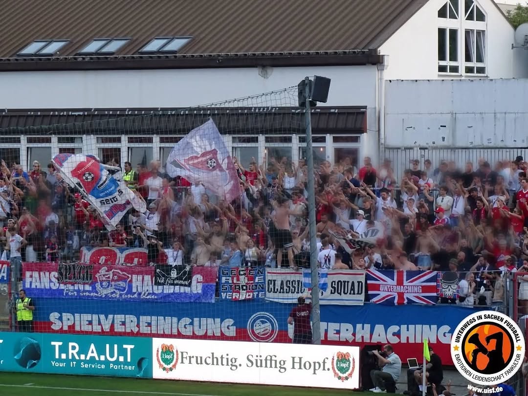 SpVgg Unterhaching – FC Bayern München II 2-0 (2)