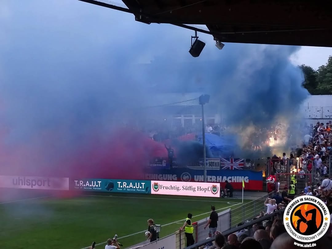 SpVgg Unterhaching – FC Bayern München II 2-0 (3)