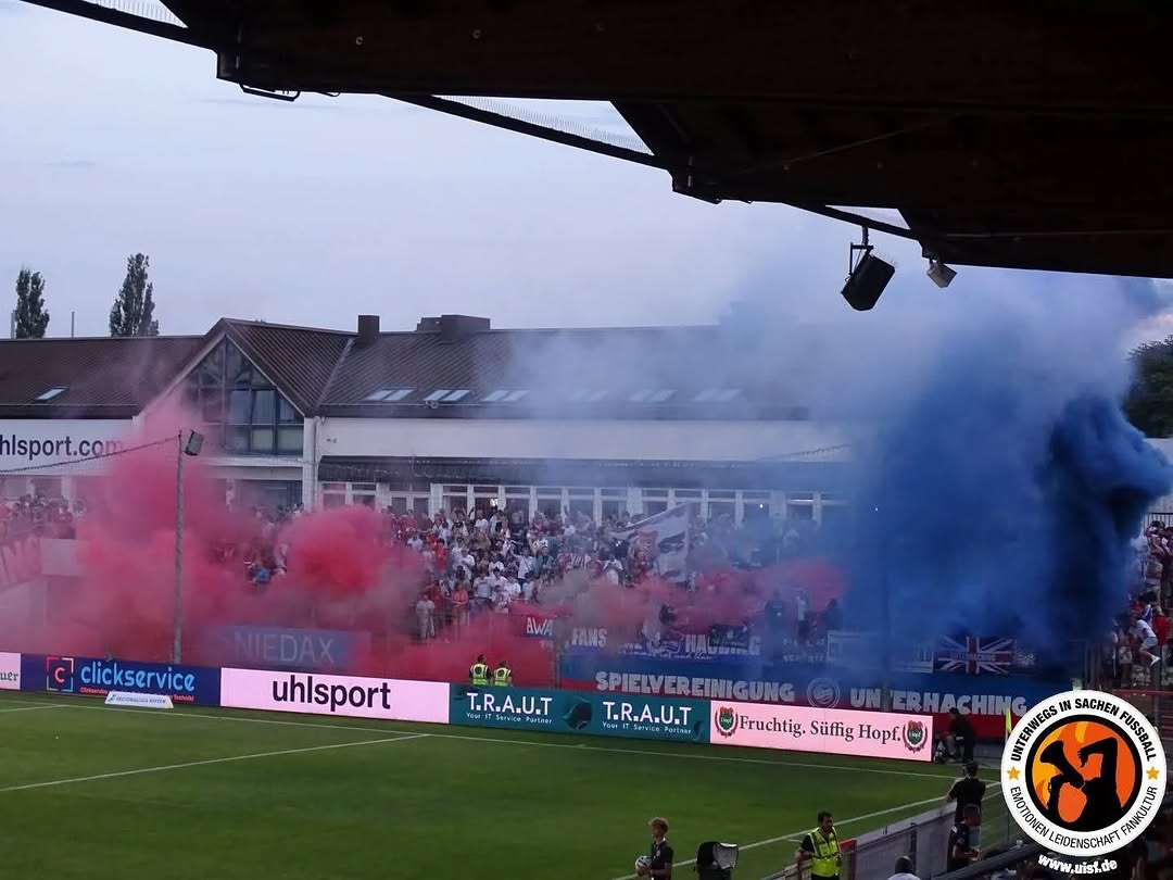 SpVgg Unterhaching – FC Bayern München II 2-0 (4)