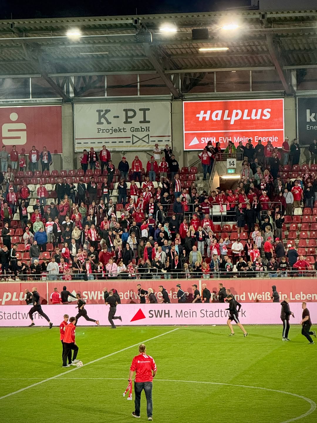 Hallescher FC – BSG Chemie Leipzig 0:0 (5)