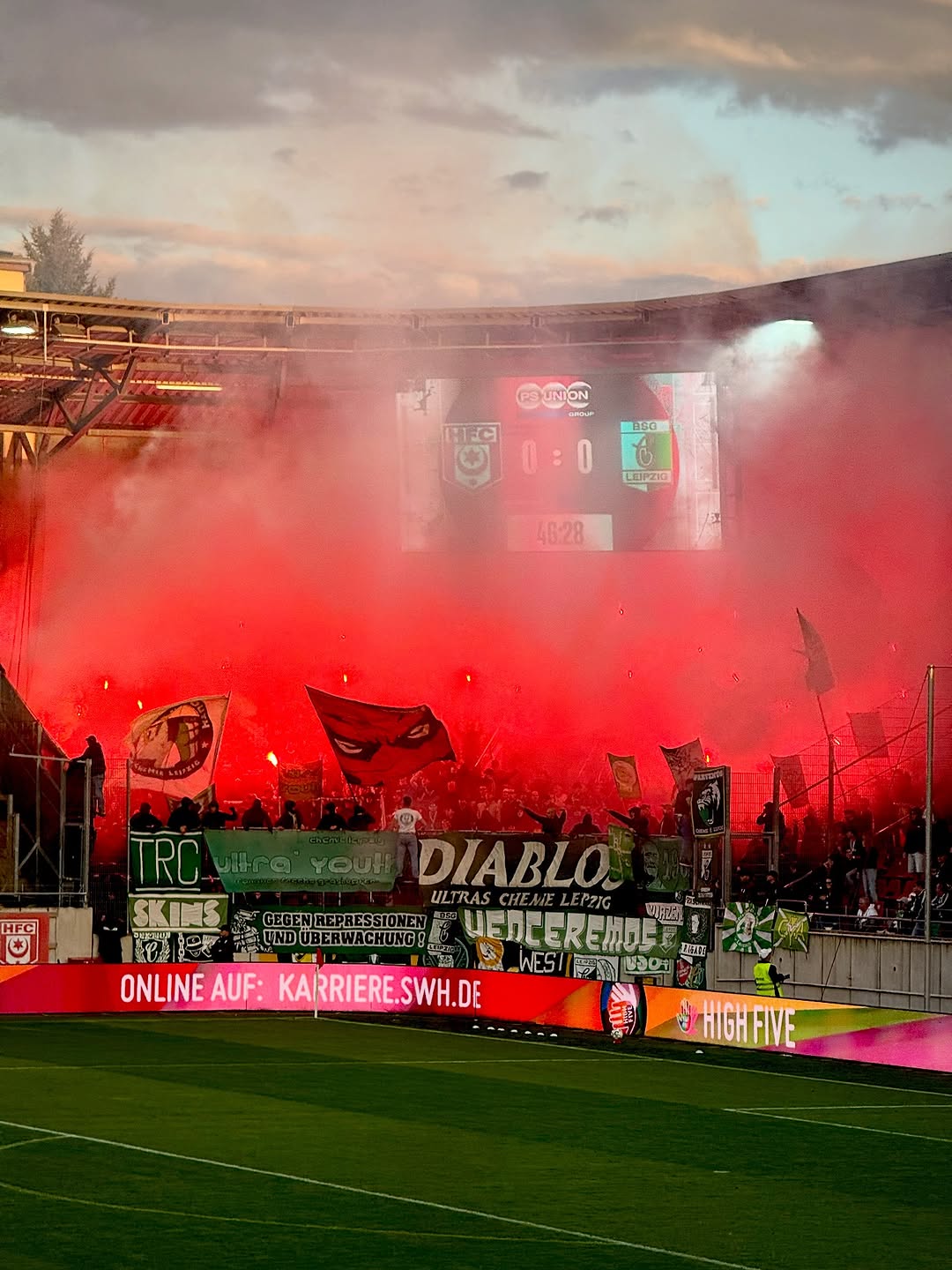 Hallescher FC – BSG Chemie Leipzig 0:0 (3)