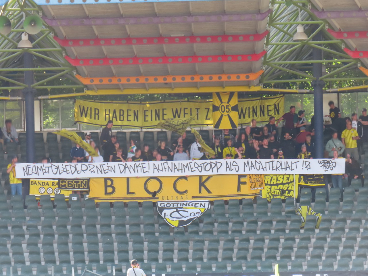 1. SC Göttingen 05 – BSC Acosta 3:0 (4)