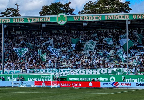 SpVgg Fürth – 1. FC Kaiserslautern 0:3 (4)