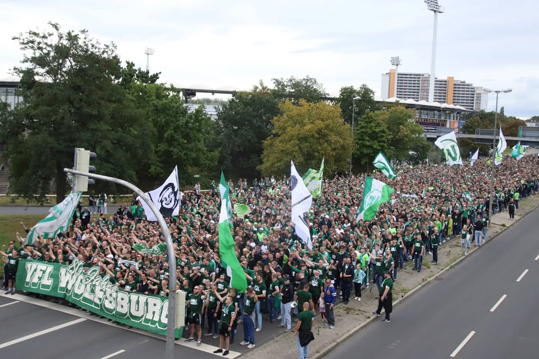 VfL Wolfsburg – 1. FC Köln 3:3 (8)