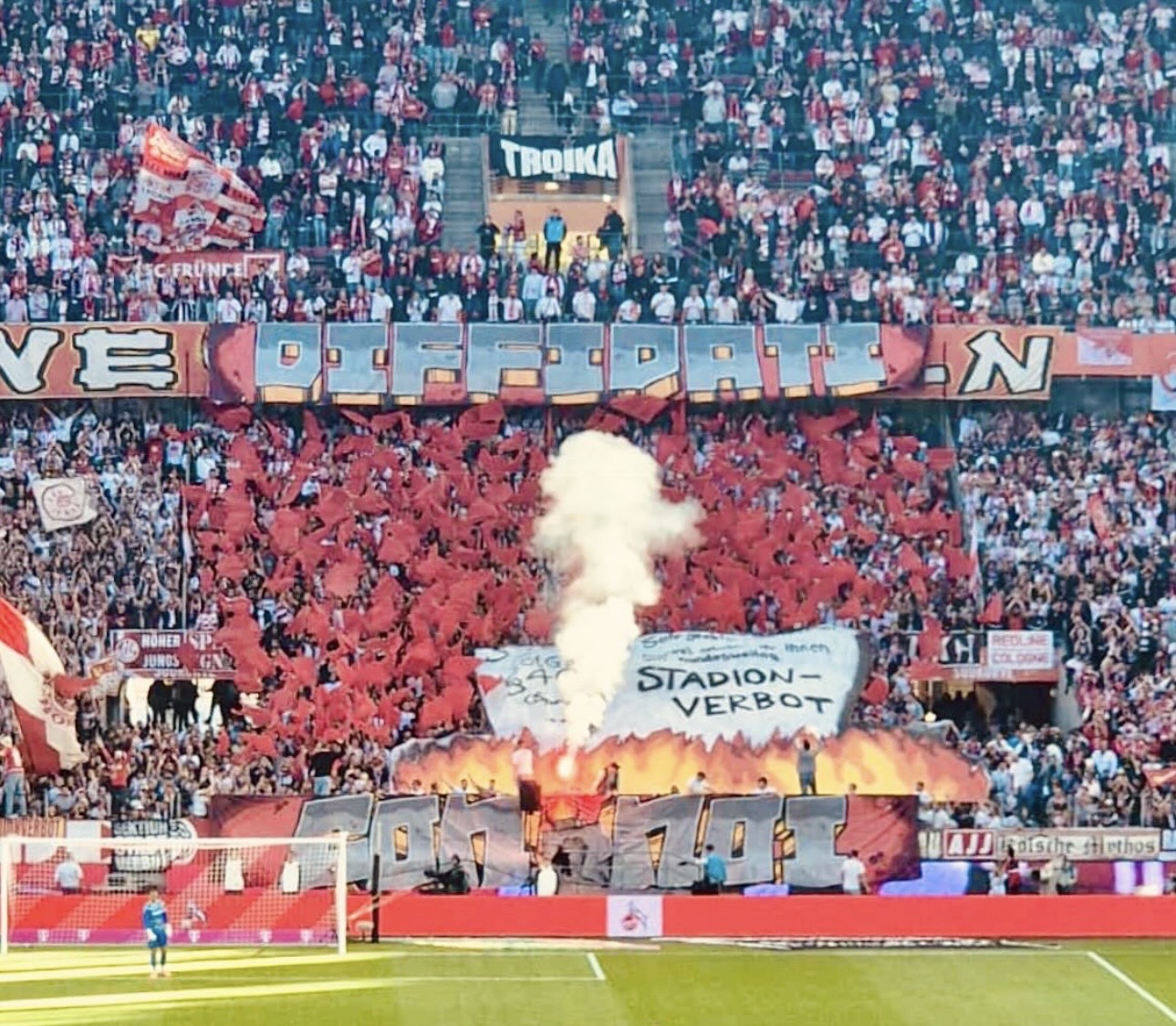 1. FC Köln – VfB Stuttgart 1:2 (4)