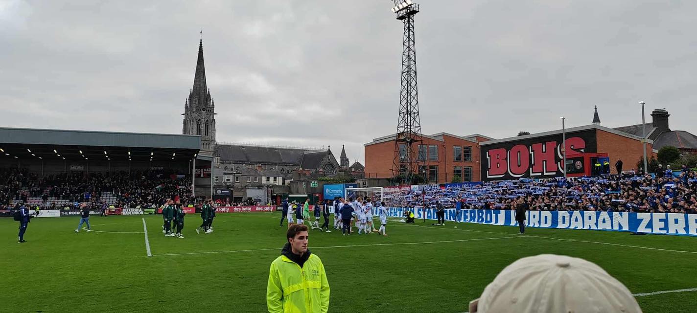 Gästefans | Bohemians FC – FC Schalke 04 (11.10.2025) 3:2