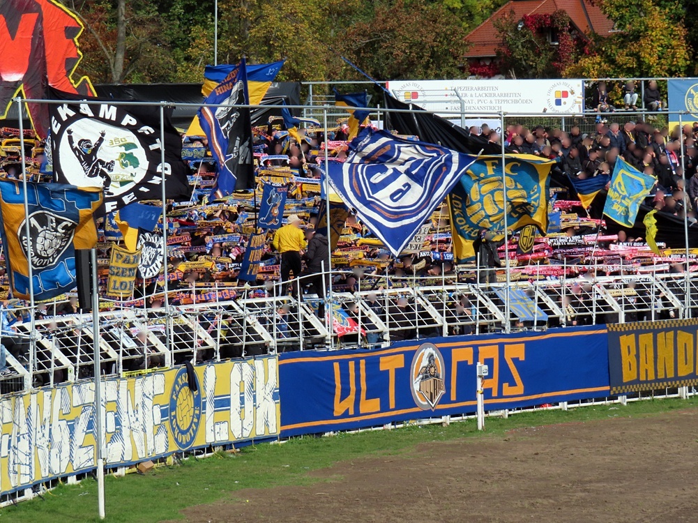 1. FC Lok Leipzig – BSG Chemie Leipzig 2:0 (6)