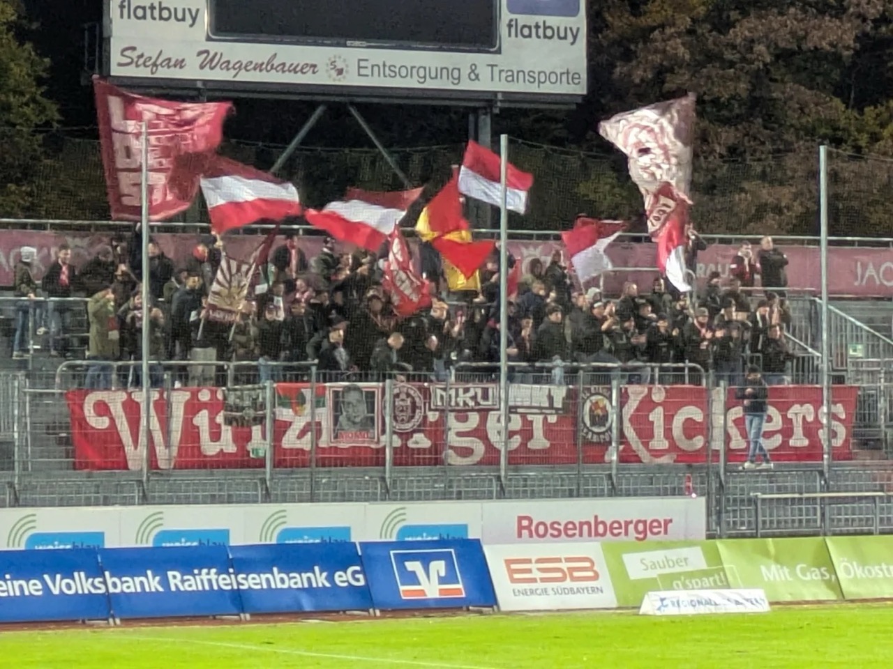 SV Wacker Burghausen – Würzburger Kickers 1:1 (1)