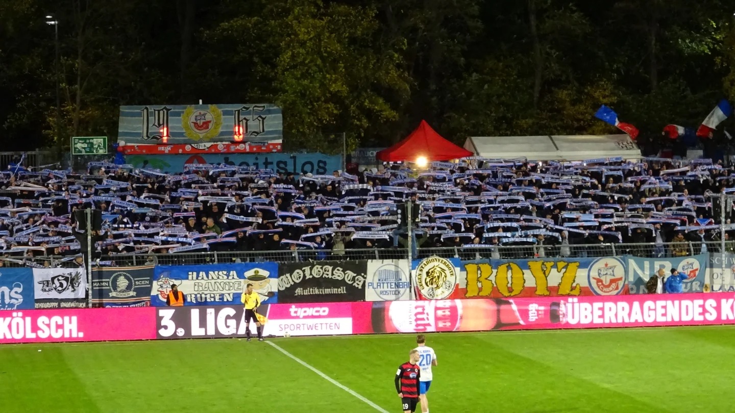 Viktoria Köln – FC Hansa Rostock 2:4 (3)