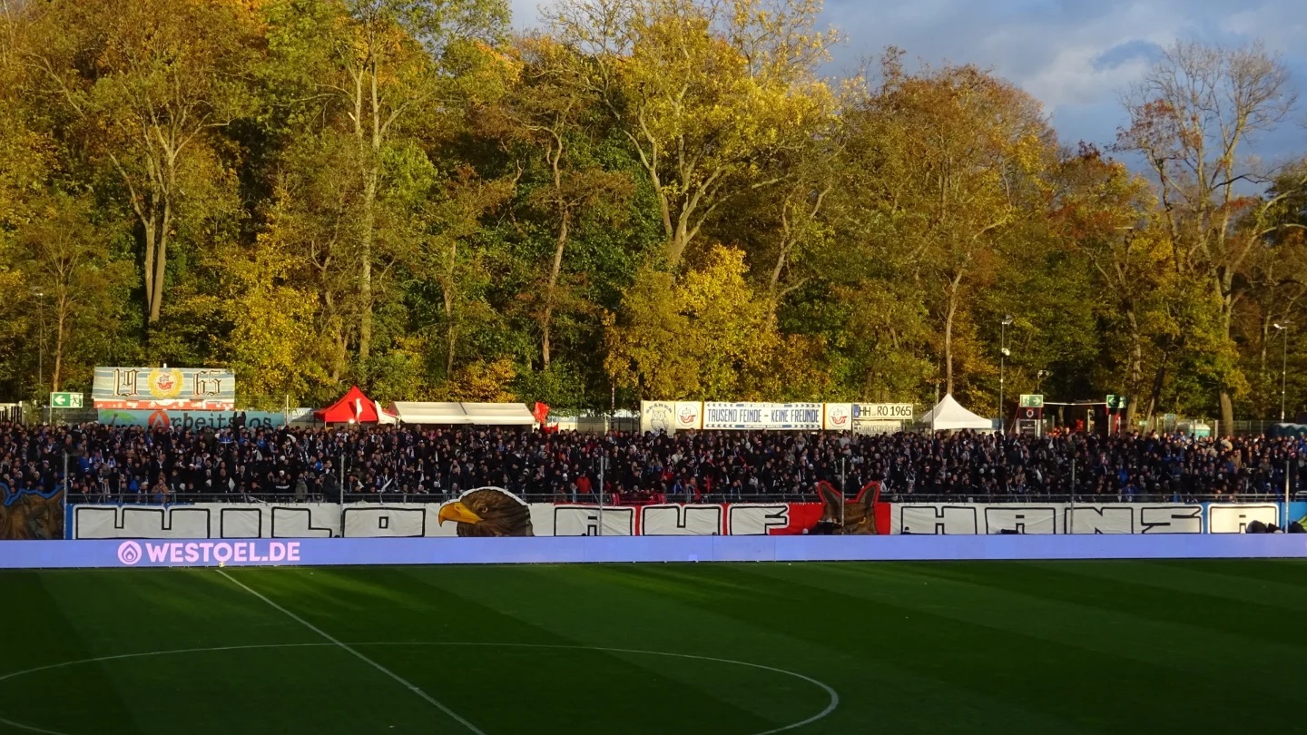 Viktoria Köln – FC Hansa Rostock 2:4 (7)