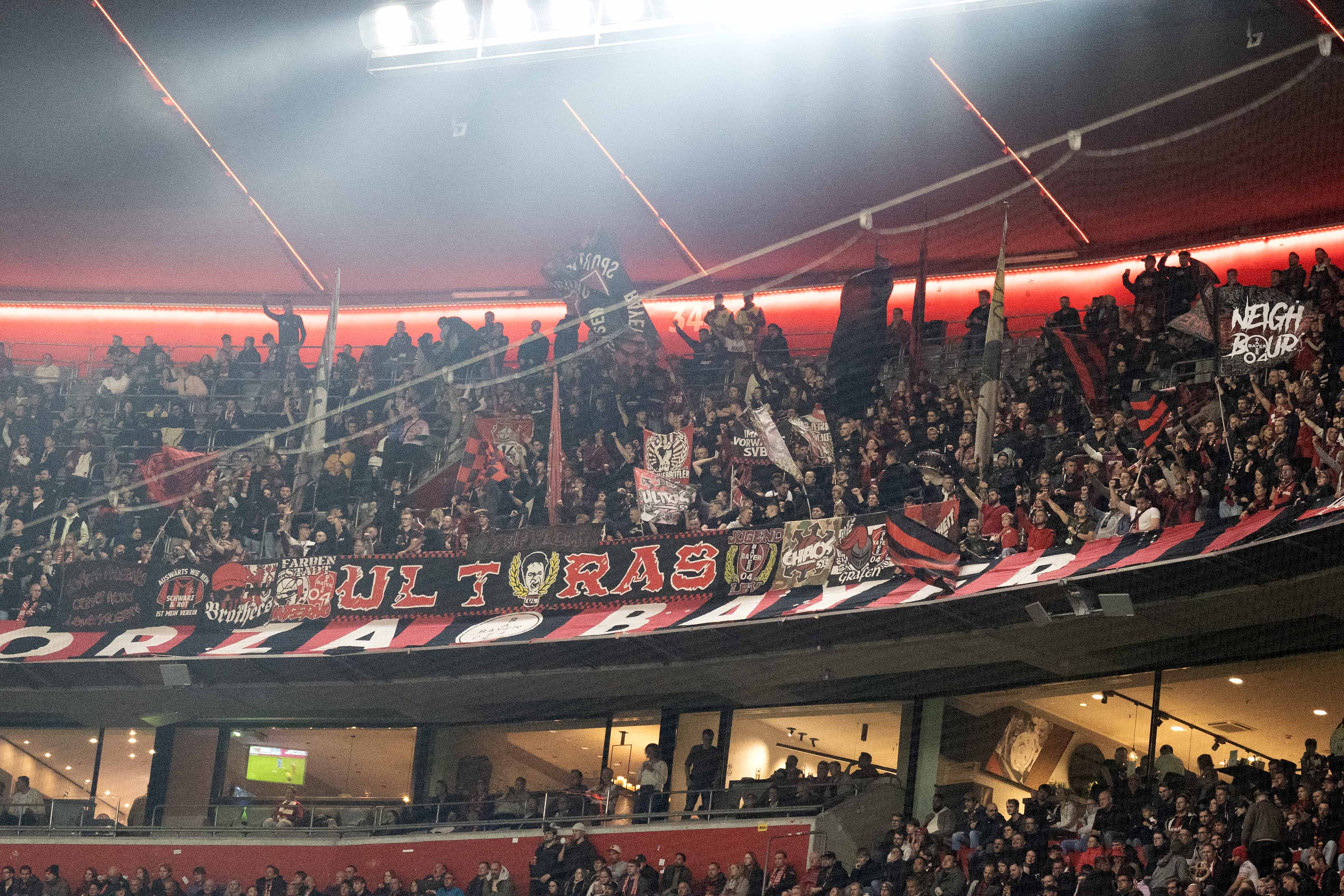 FC Bayern München – SV Bayer 04 Leverkusen 3:0 (1)
