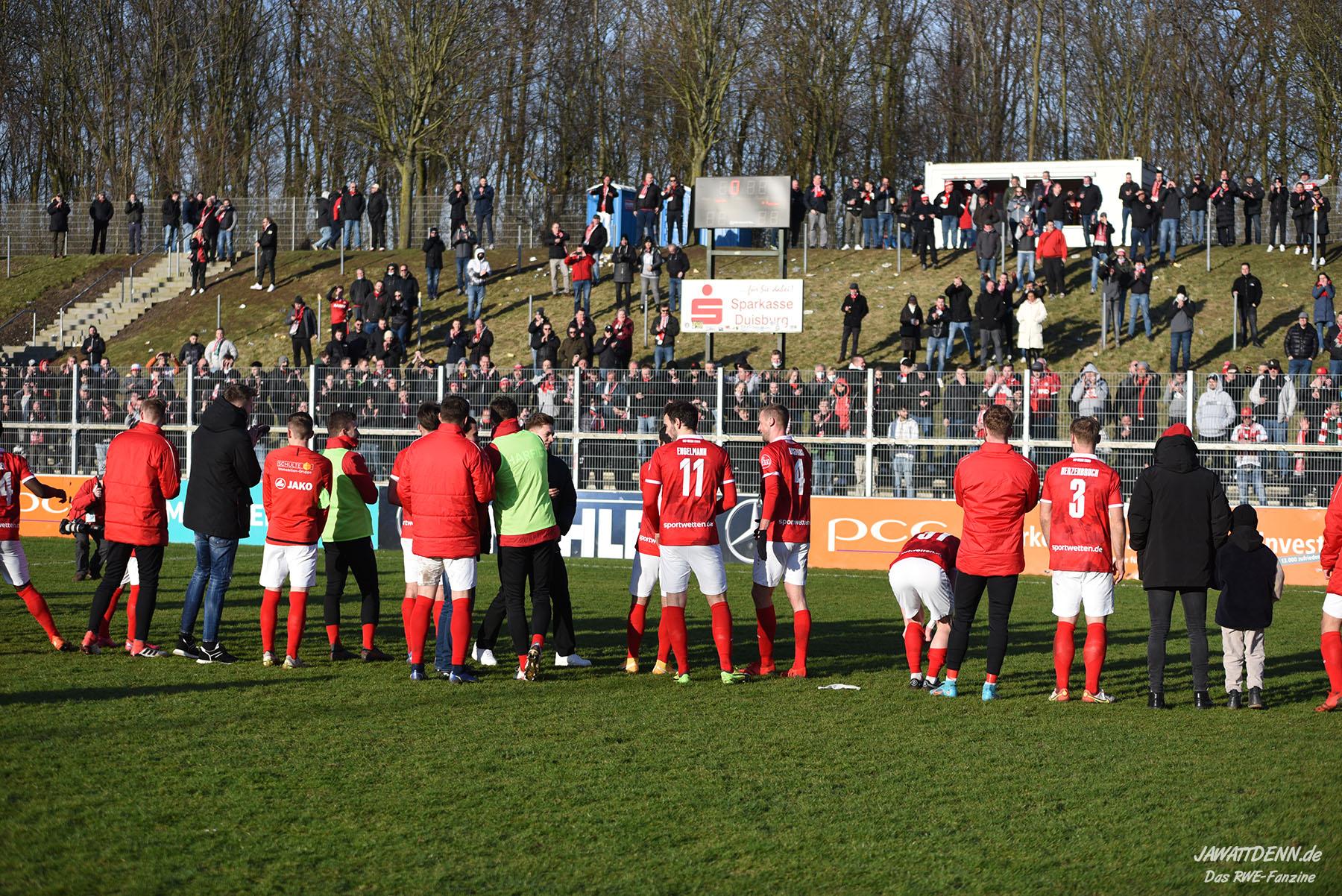 Gästefans | VfB Homberg – Rot-Weiss Essen (12.02.2022) 0-1
