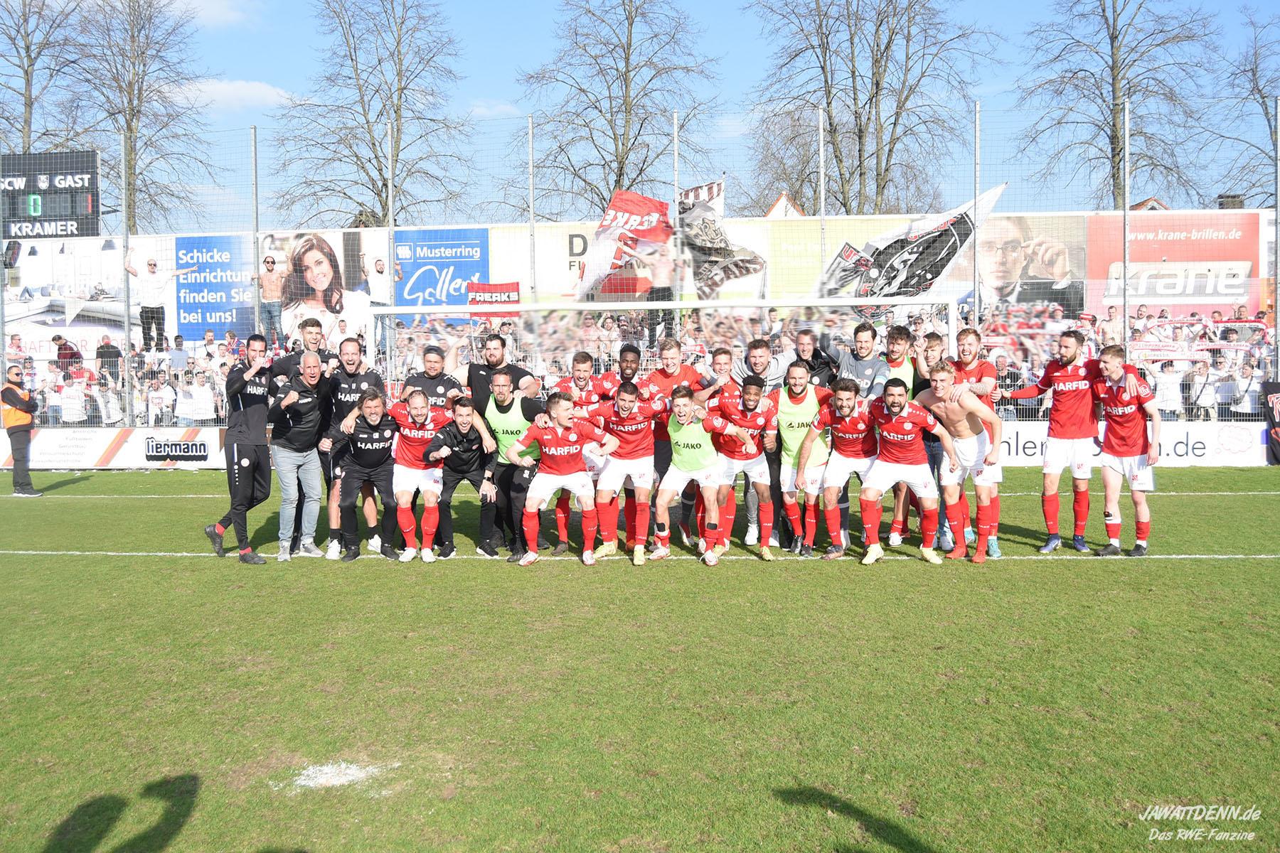 Gästefans | SC Wiedenbrück – Rot-Weiss Essen (26.03.2022) 0-1