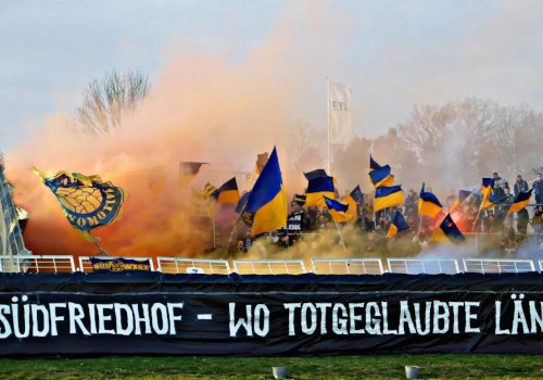 1. FC Lokomotive Leipzig – ZFC Meuselwitz 2-0 (11)