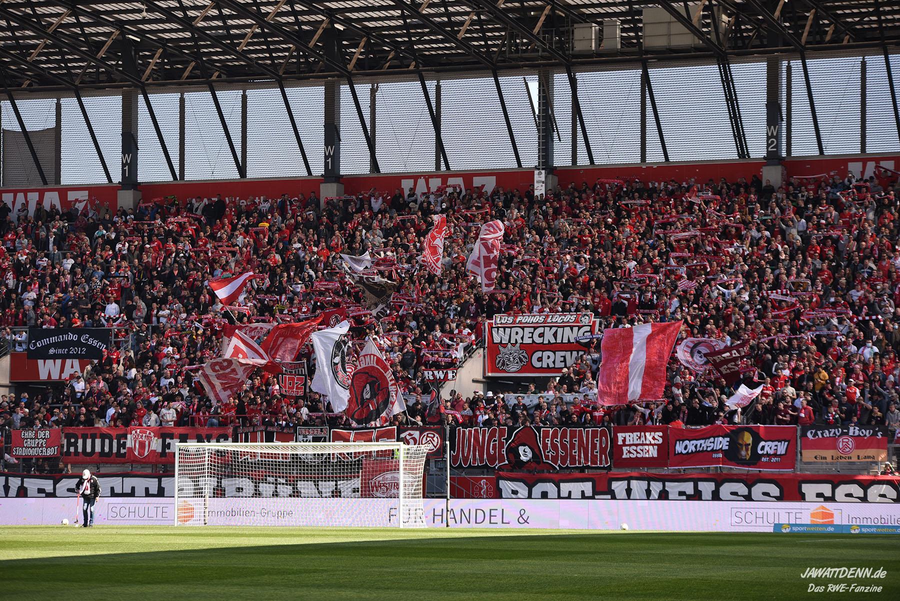 Heimfans | Rot-Weiss Essen – Borussia Mönchengladbach II (16.04.2022) 1-1