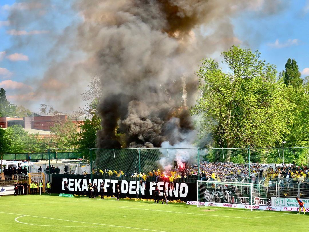 BSG Chemie Leipzig – 1. FC Lokomotive Leipzig 2-1 (10)