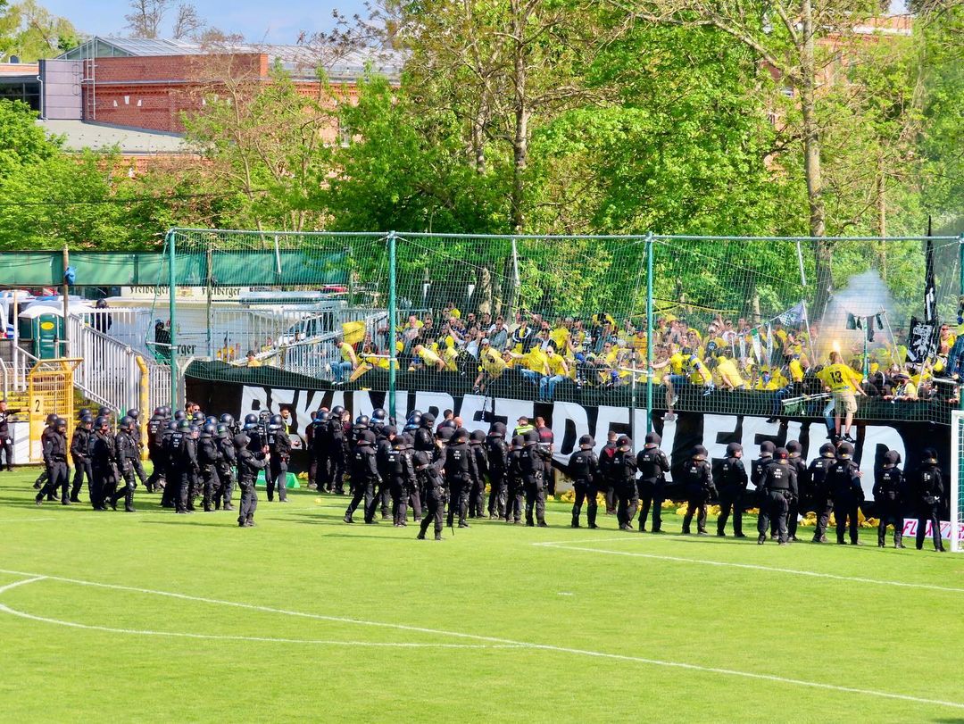BSG Chemie Leipzig – 1. FC Lokomotive Leipzig 2-1 (20)