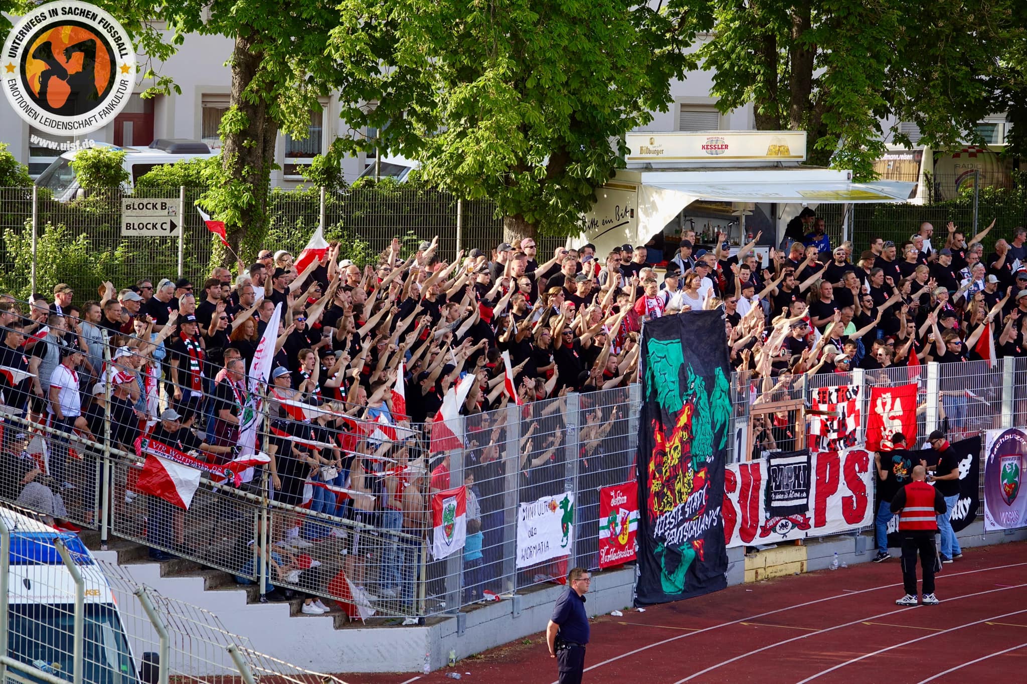Gästefans | SV Eintracht Trier 05 – VfR Wormatia Worms (21.05.2022) 2-1