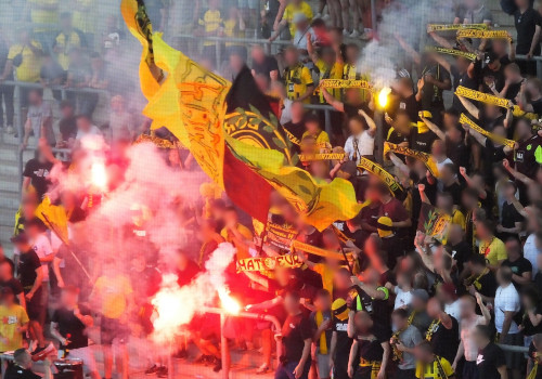 1. FC Saarbrücken – Borussia Dortmund II 1-0 (7)