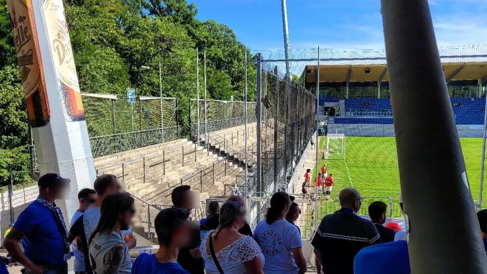 VfB Stuttgart II – SV Eintracht Trier 4-2 (1)