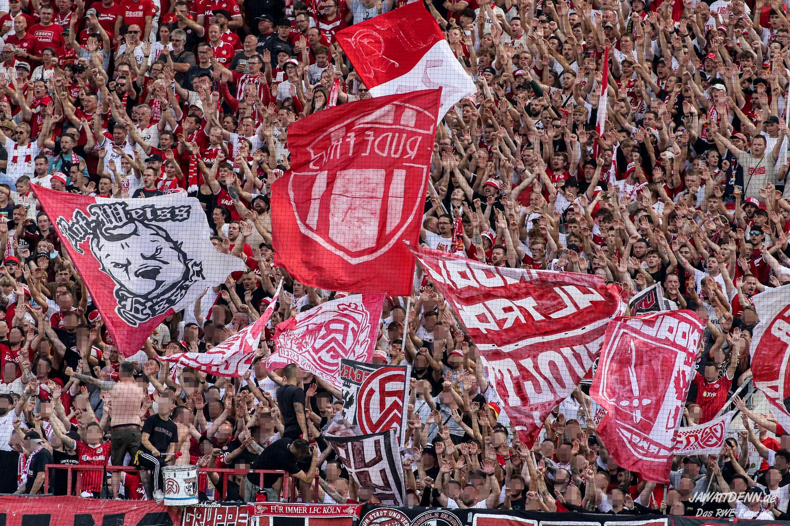 Heimfans | Rot-Weiss Essen –  FC Ingolstadt (20.08.2022) 2-2