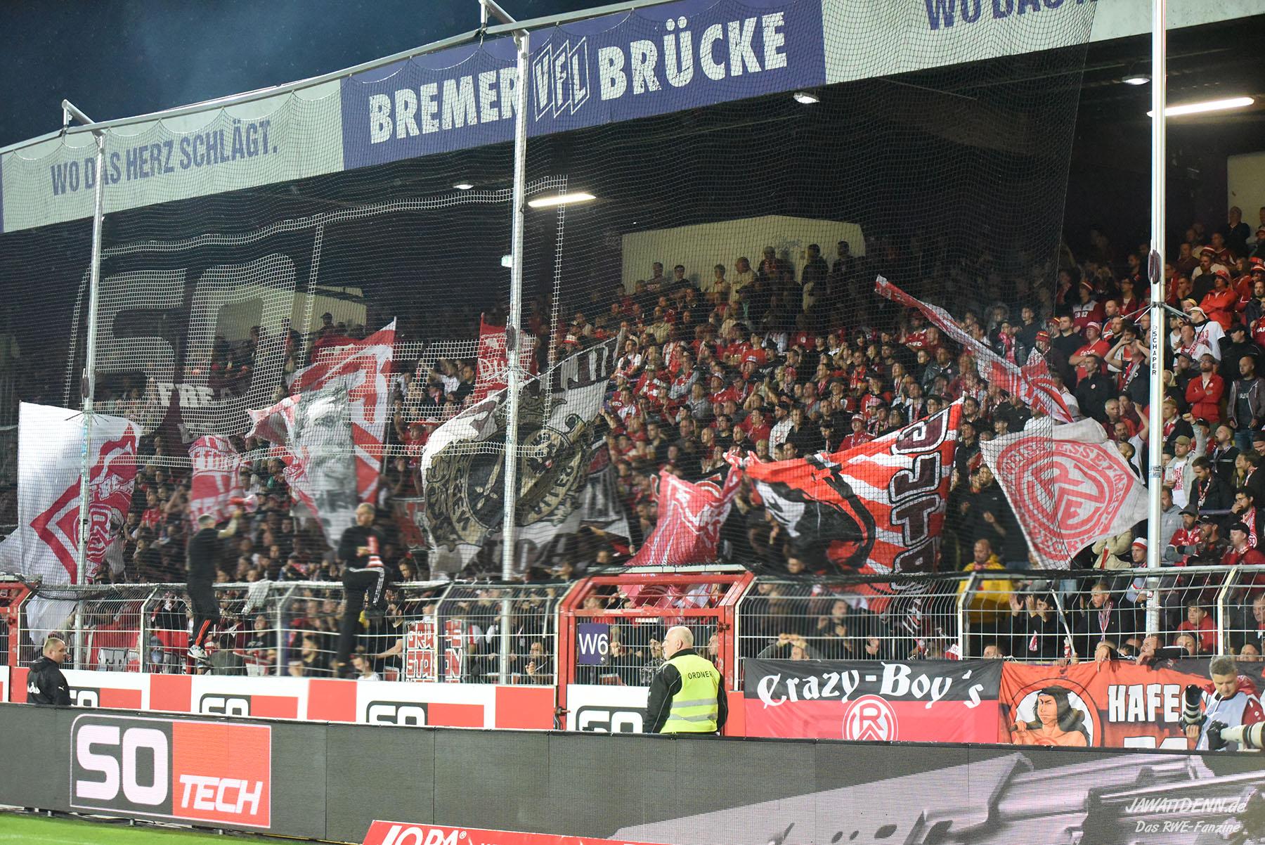 Gästefans | VfL Osnabrück – Rot-Weiss Essen (09.09.2022) 1-0