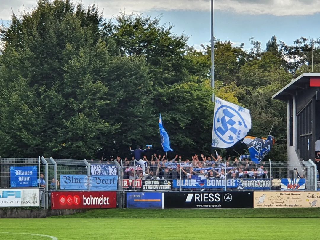 Gästefans | FV Ravensburg – Stuttgarter Kickers (11.09.2022) 2-0