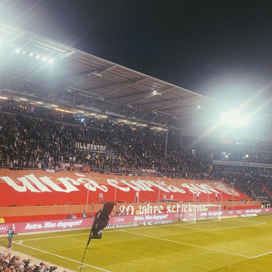Heimfans | FC St. Pauli – Holstein Kiel (08.11.2022) 0-0