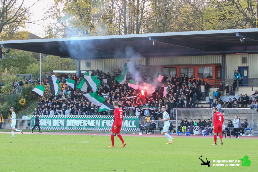 Borussia Mönchengladbach II – 1. FC Kaan-Marienborn 2-1 (13)