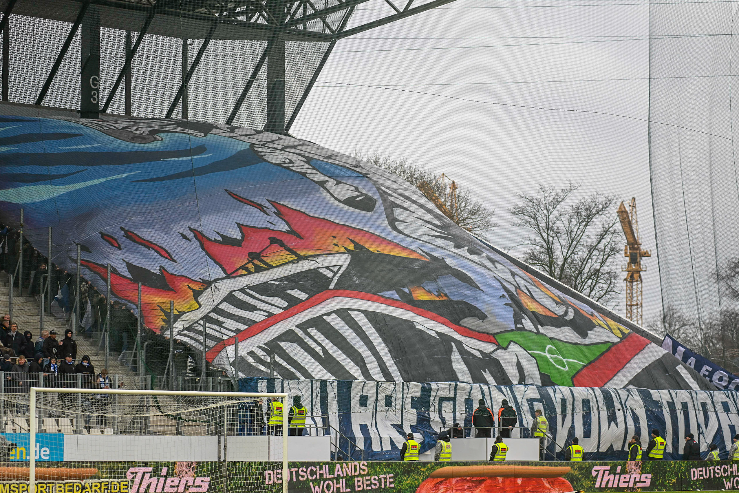 Gästefans | Rot-Weiss Essen – MSV Duisburg (05.02.2023) 1-1