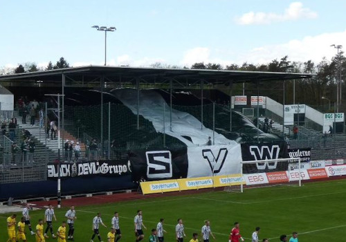 Wacker Burghausen – Würzburger Kickers 0-2 (5)