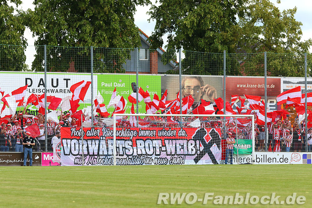 SC Wiedenbrück – Rot-Weiß Oberhausen 1-0 (3)