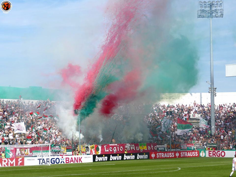 SpVgg Unterhaching – FC Augsburg 2-0 (6)