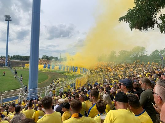 1. FC Lokomotive Leipzig – Eintracht Frankfurt 0-7 (7)