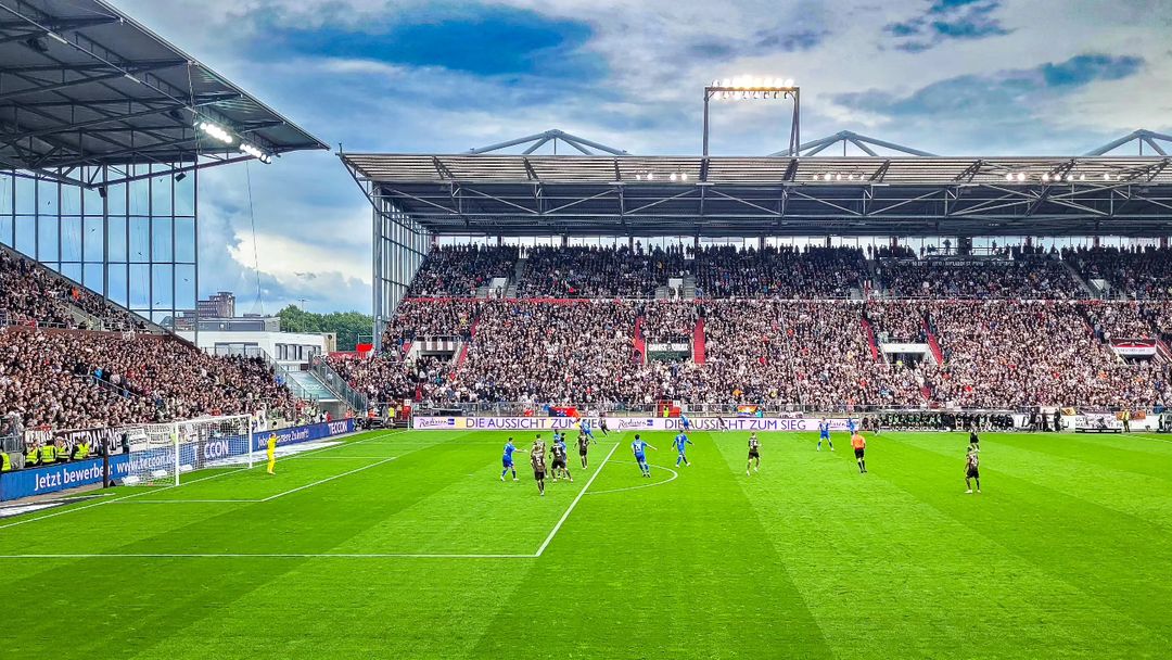 FC St. Pauli – 1. FC Magdeburg 0-0 (6)