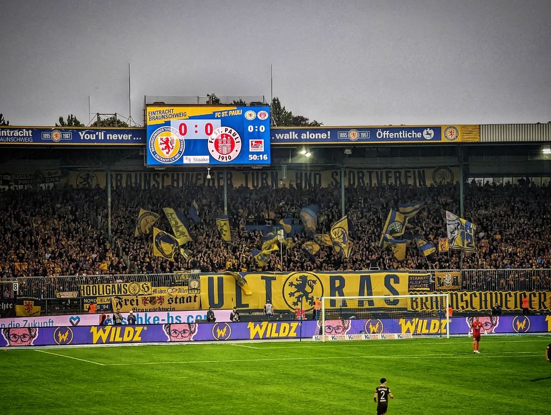 Eintracht Braunschweig – FC St. Pauli 1-1 (3)