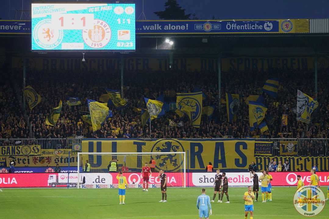 Eintracht Braunschweig – FC St. Pauli 1-1 (7)