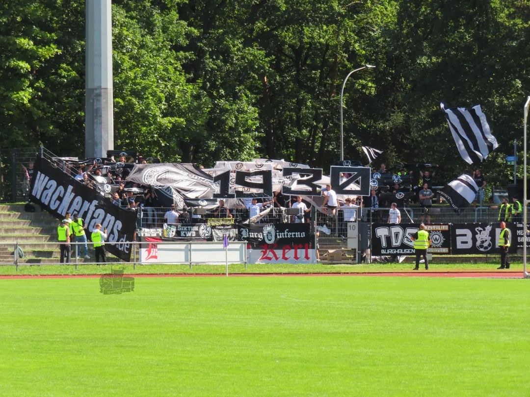 FC Eintracht Bamberg – Wacker Burghausen 0-4 (4)