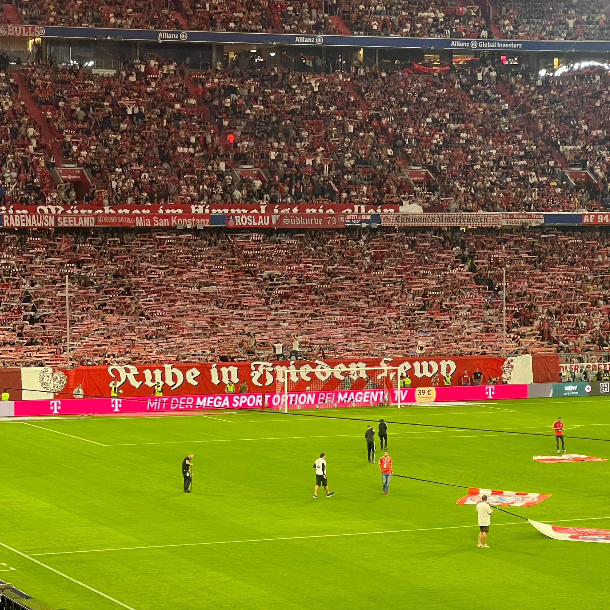 Heimfans | FC Bayern München – Bayer 04 Leverkusen (15.09.2023) 2-2