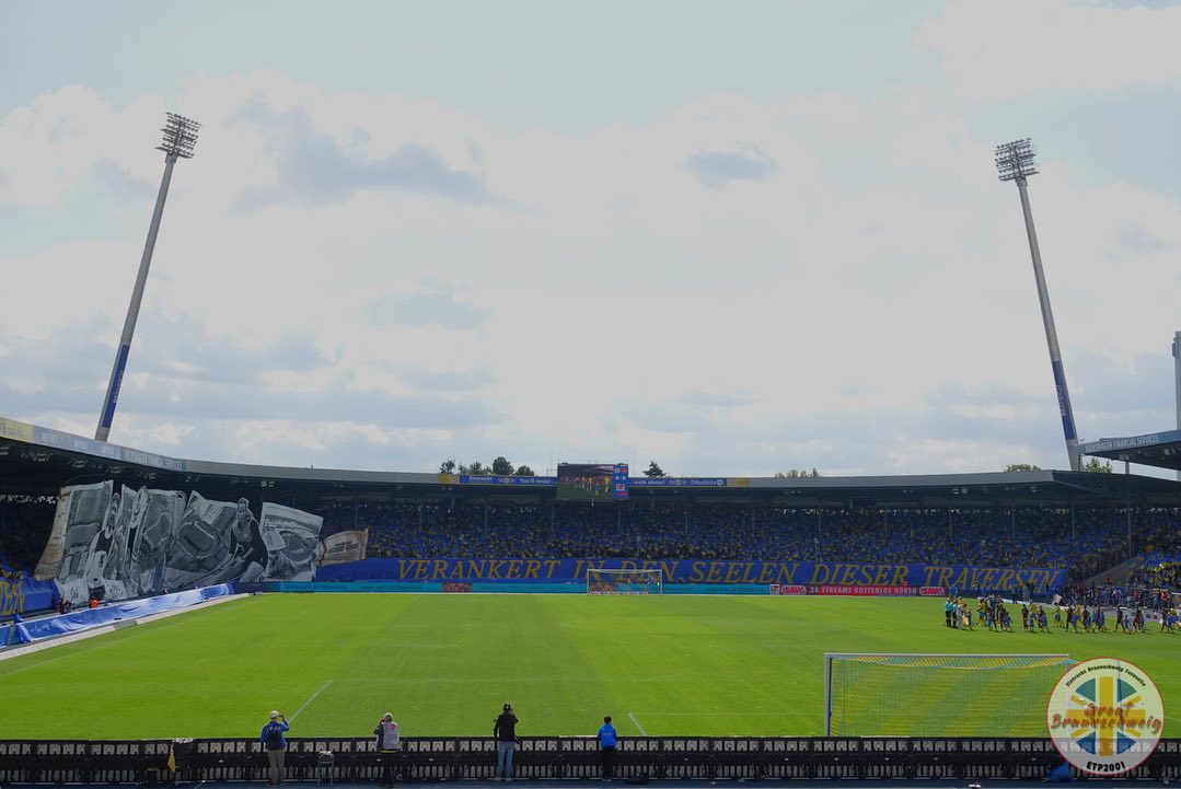 Eintracht Braunschweig – 1. FC Nürnberg 2-2 (10)