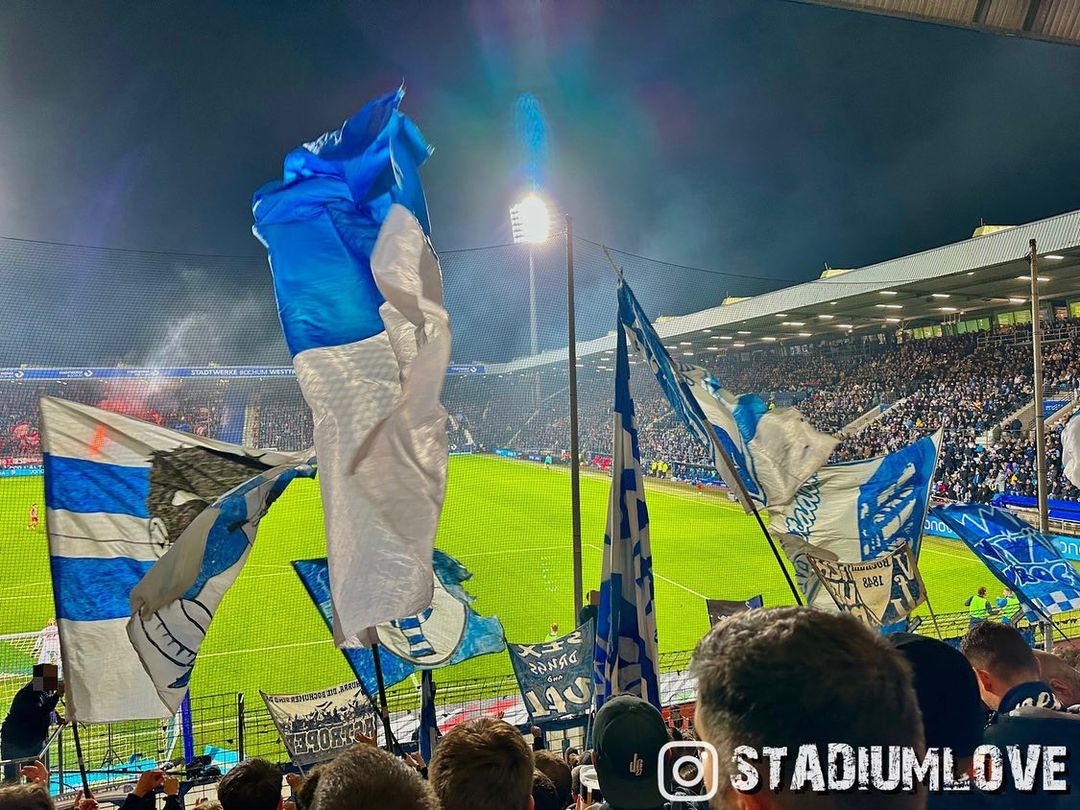 VfL Bochum – 1. FSV Mainz 05 2-2 (10)