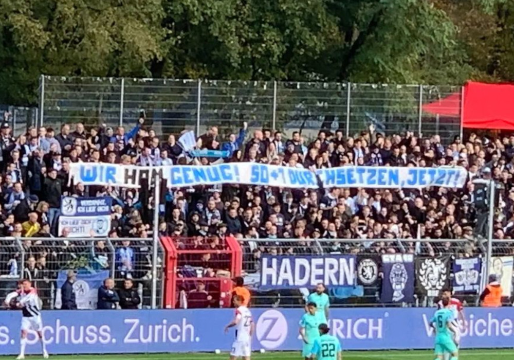 Gästefans | Viktoria Köln – TSV 1860 München (28.10.2023) 2-1