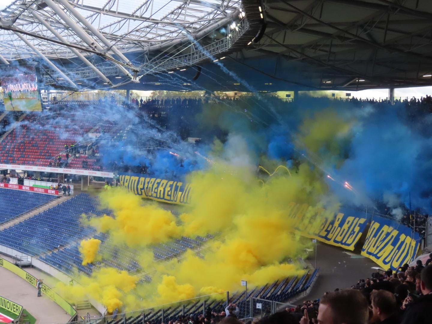 Hannover 96 – Eintracht Braunschweig 2-0 (2)