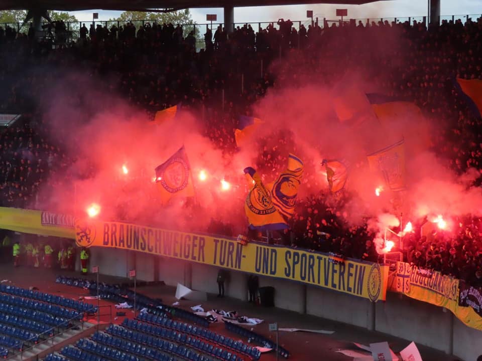 Hannover 96 – Eintracht Braunschweig 2-0 (14)